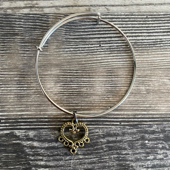 Charm bracelets - Picture 4 of 4